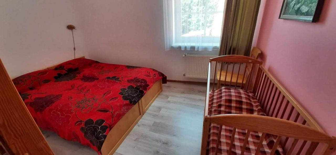 Metras Maja Hotel Aizpute Bagian luar foto