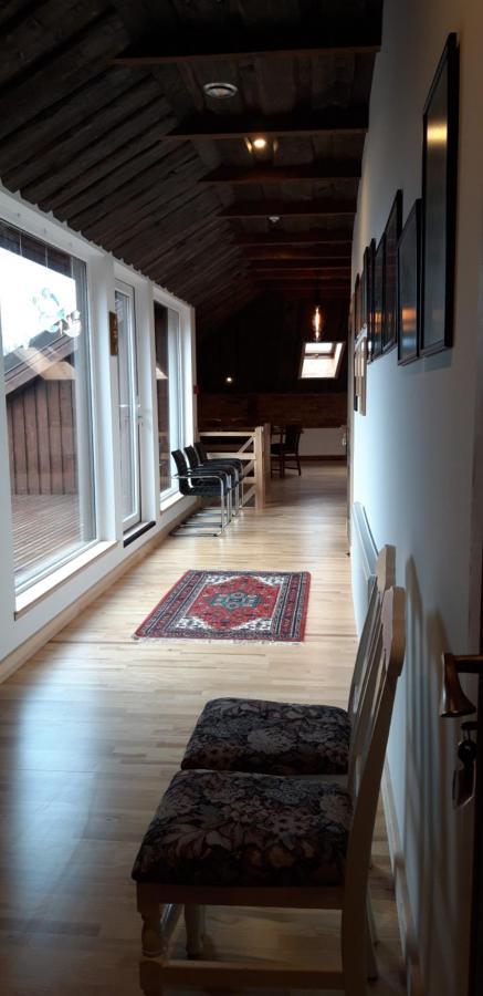 Metras Maja Hotel Aizpute Bagian luar foto